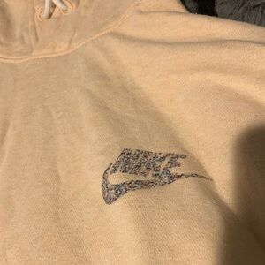 #272 Nike Tan Pullover with Logo